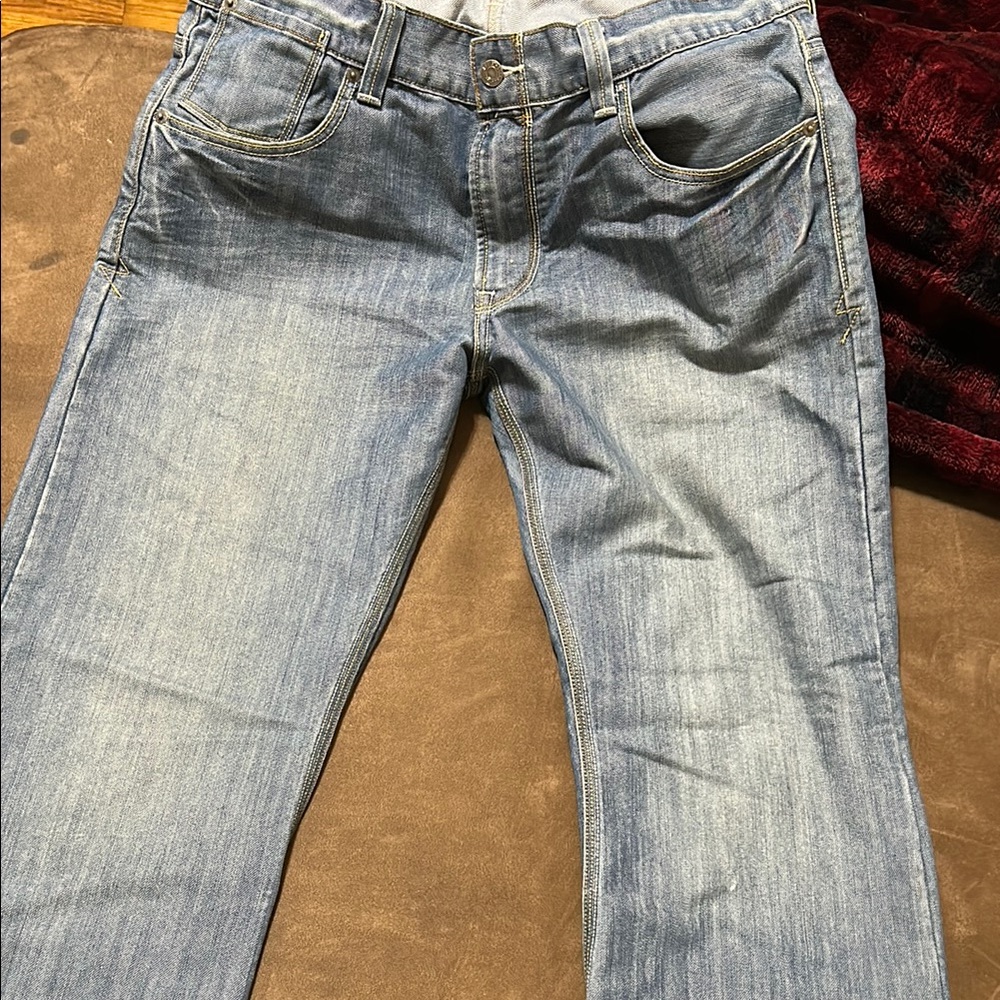 Levi's Men's Straight Jeans in Medium Blue